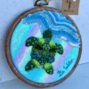 Be Water — Tortuga Bordada a Mano