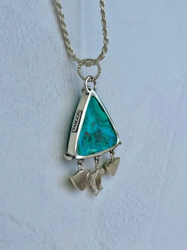 colgante-crisocola-malaquita-peridoto-tortuga-3 Abrazo de Tortuga