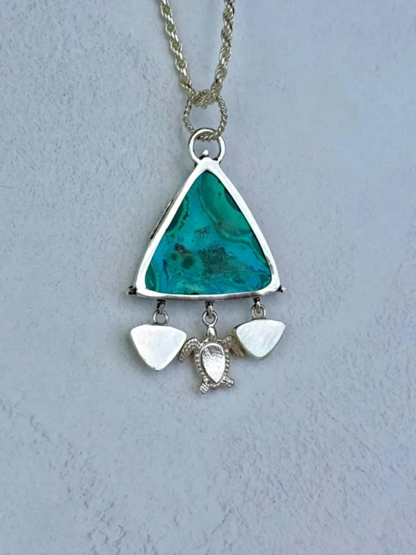colgante-crisocola-malaquita-peridoto-tortuga-5 Abrazo de Tortuga