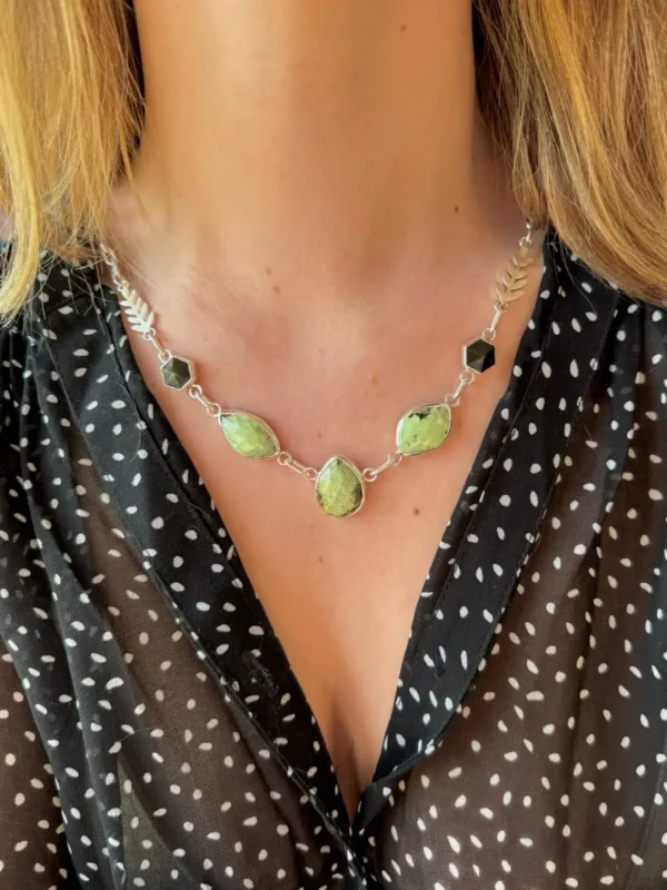 Collar Crisoprasa Limón y Obsidiana