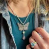 Collar Mariposa