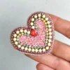 corazon-prendedor-amarillo-rosa Corazón Camelia (Prendedor)