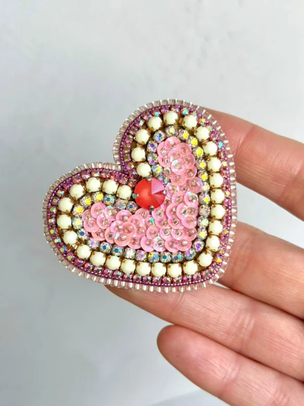 corazon-prendedor-amarillo-rosa Corazón Camelia (Prendedor)