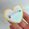 corazon-prendedor-pedreria-cristales-rosado-2 Corazón Dalia (Prendedor)